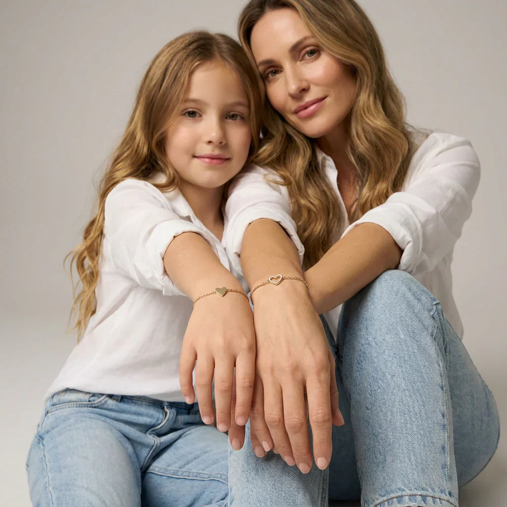 Náramek se sladěnými srdci